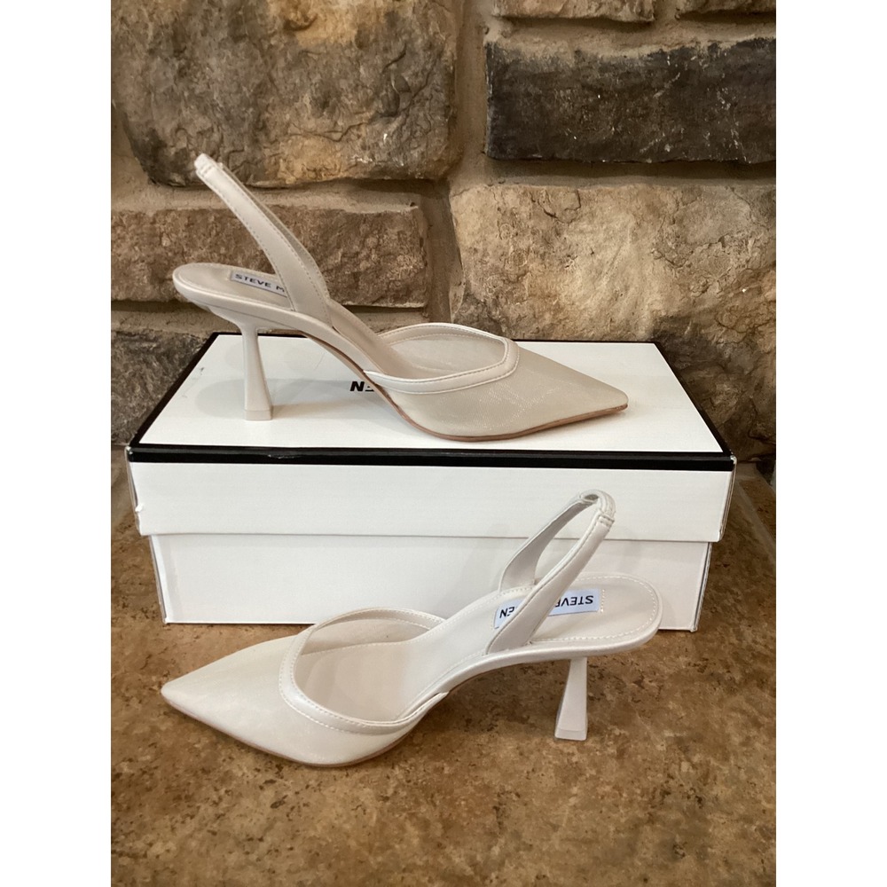 Steve Madden White Pointed Slingback Heels - Picture 2 of 8